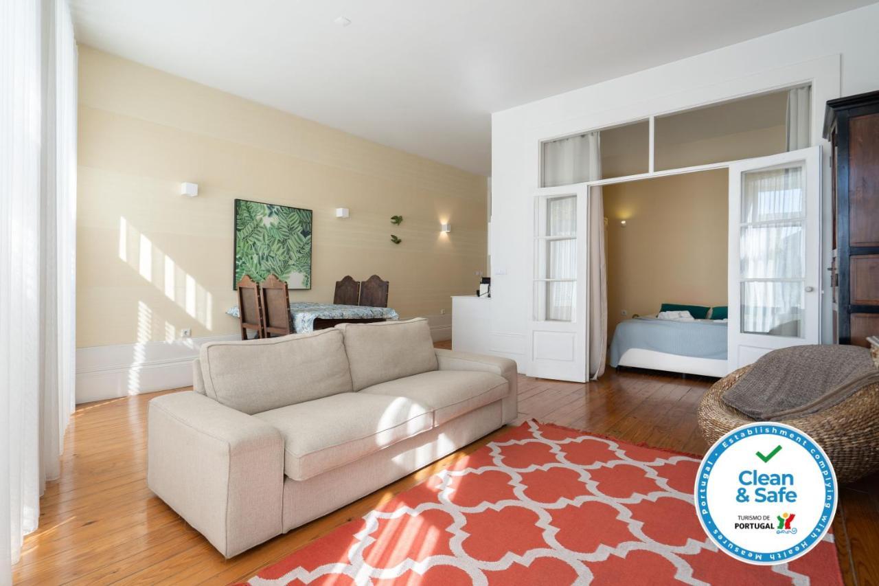 Host Wise - Homely Noble Flats - Garden & Jacuzzi ポルト エクステリア 写真