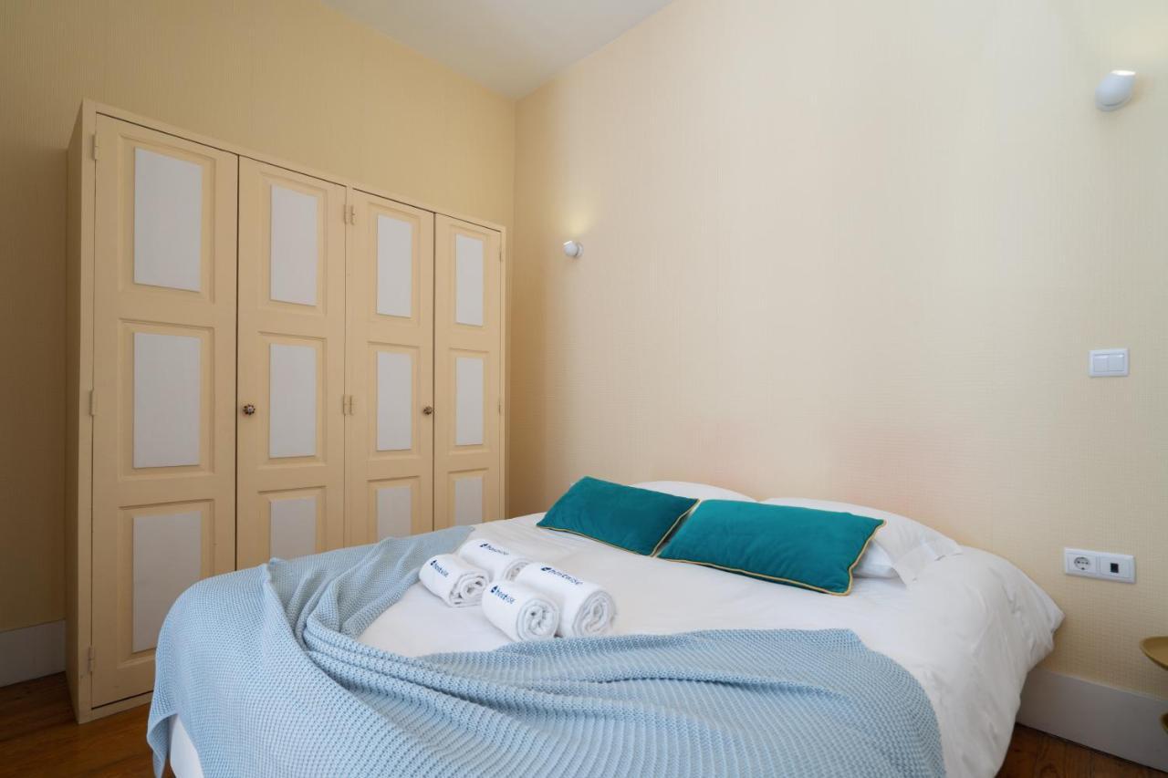 Host Wise - Homely Noble Flats - Garden & Jacuzzi ポルト エクステリア 写真