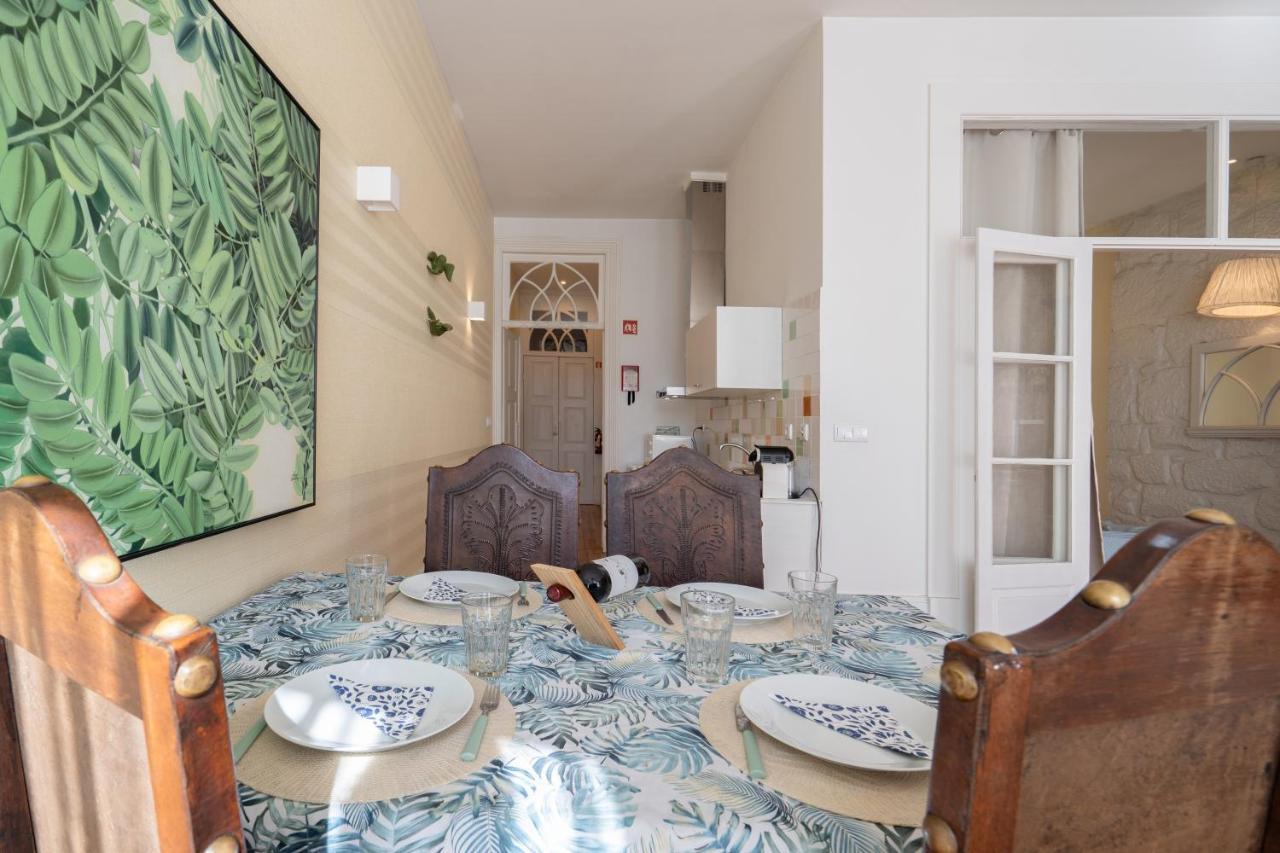 Host Wise - Homely Noble Flats - Garden & Jacuzzi ポルト エクステリア 写真