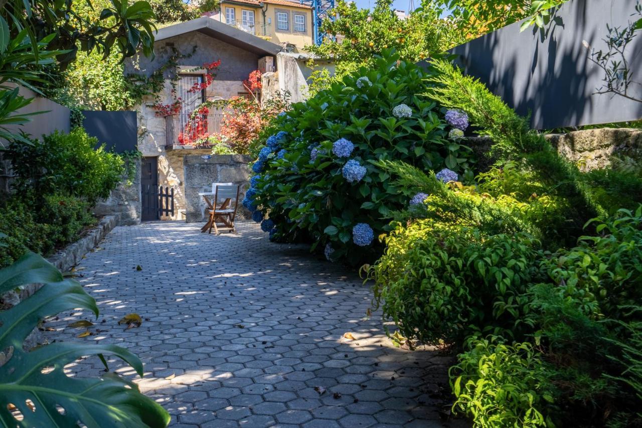 Host Wise - Homely Noble Flats - Garden & Jacuzzi ポルト エクステリア 写真